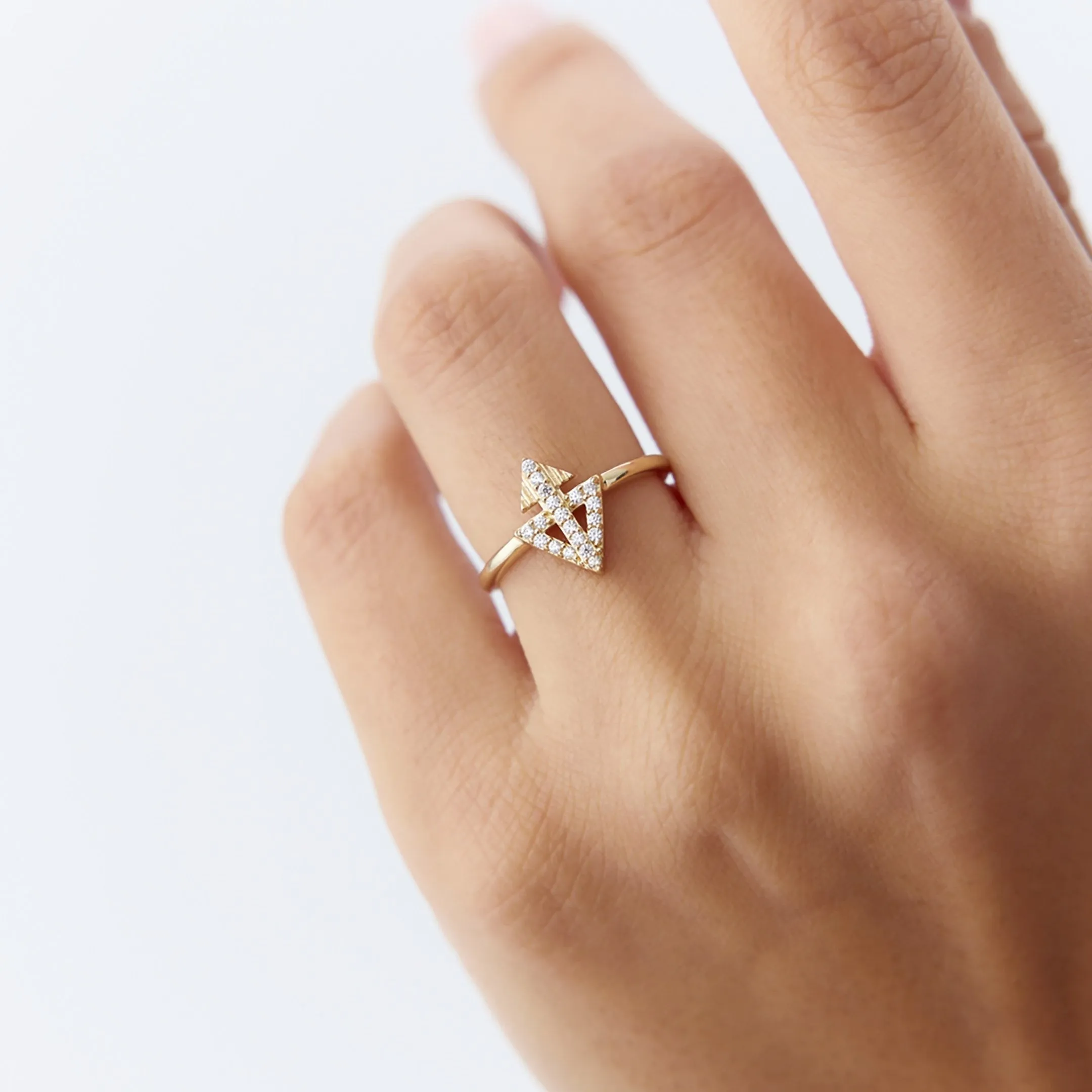 14k Gold Arrow Way Ring