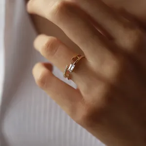 14k Gold Baguette Stone Ring