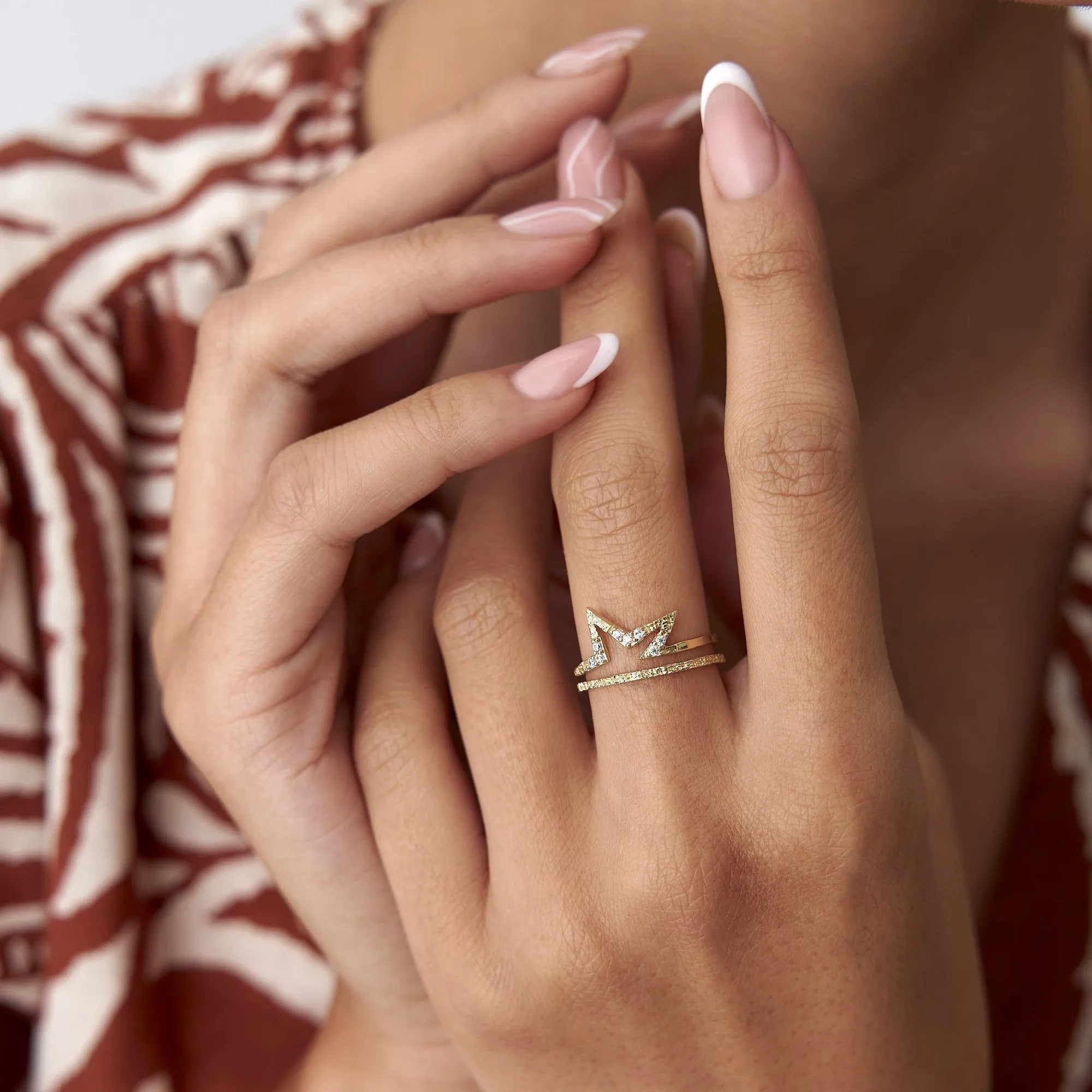 14k Gold Crown Star Ring