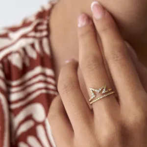 14k Gold Crown Star Ring