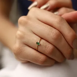 14k Gold Light Green Fancy Ring