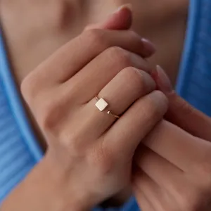 14k Gold Square Plate Converging Ring