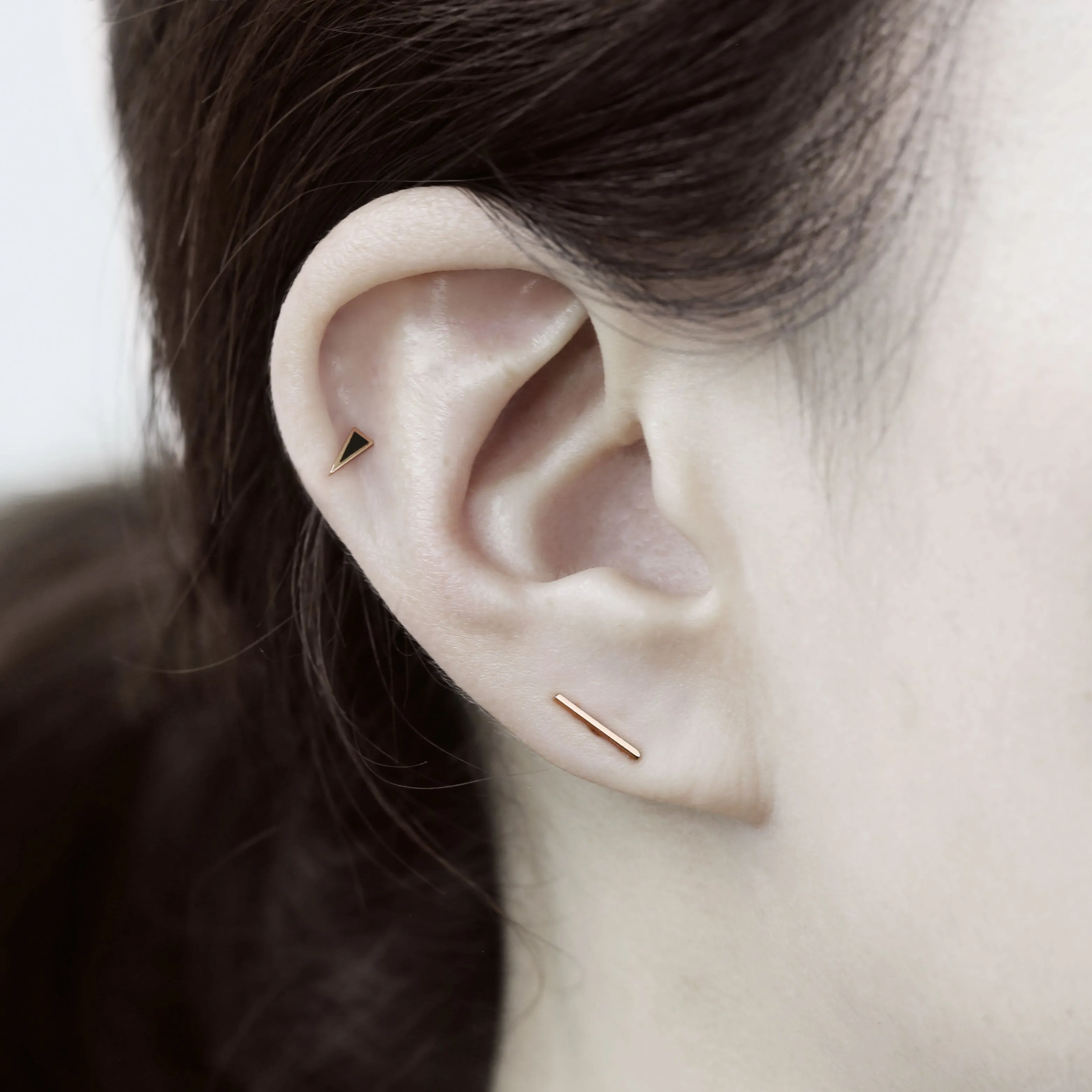 14k Solid Gold Edge Stud Earring