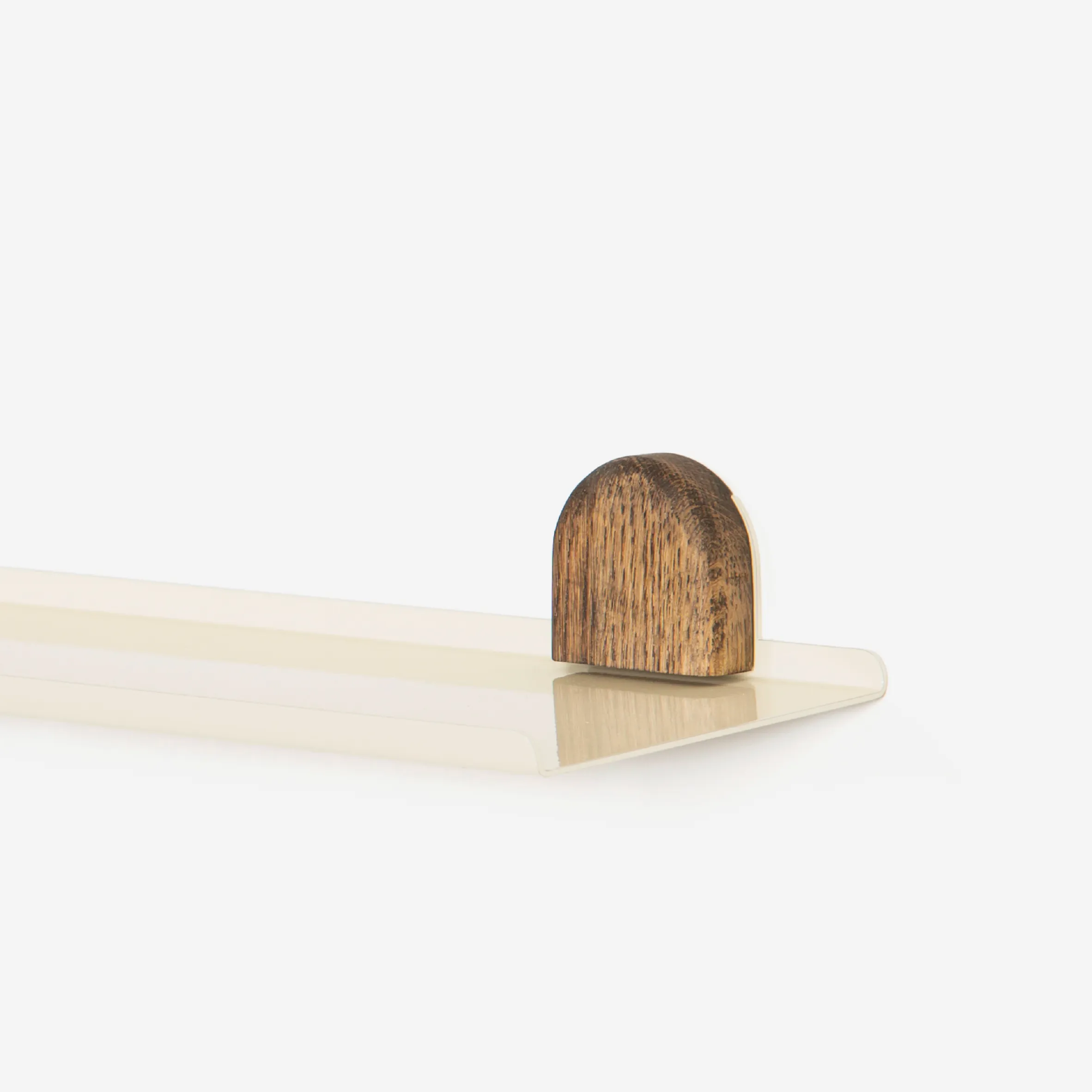 Bobby Shelf - Cream / Dark Oak