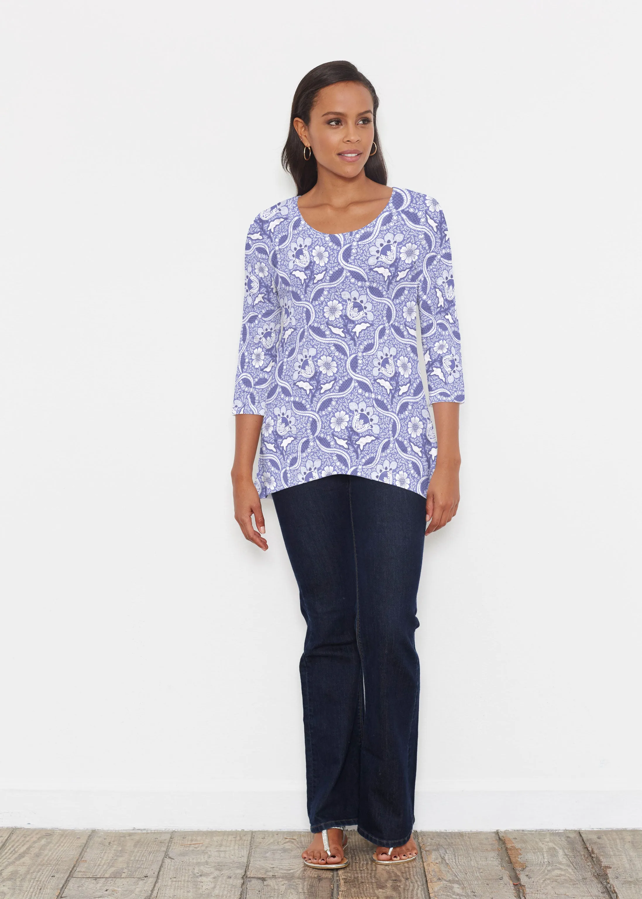 Braided Flower Navy (7917) ~ Katherine Hi-Lo Thermal Tunic