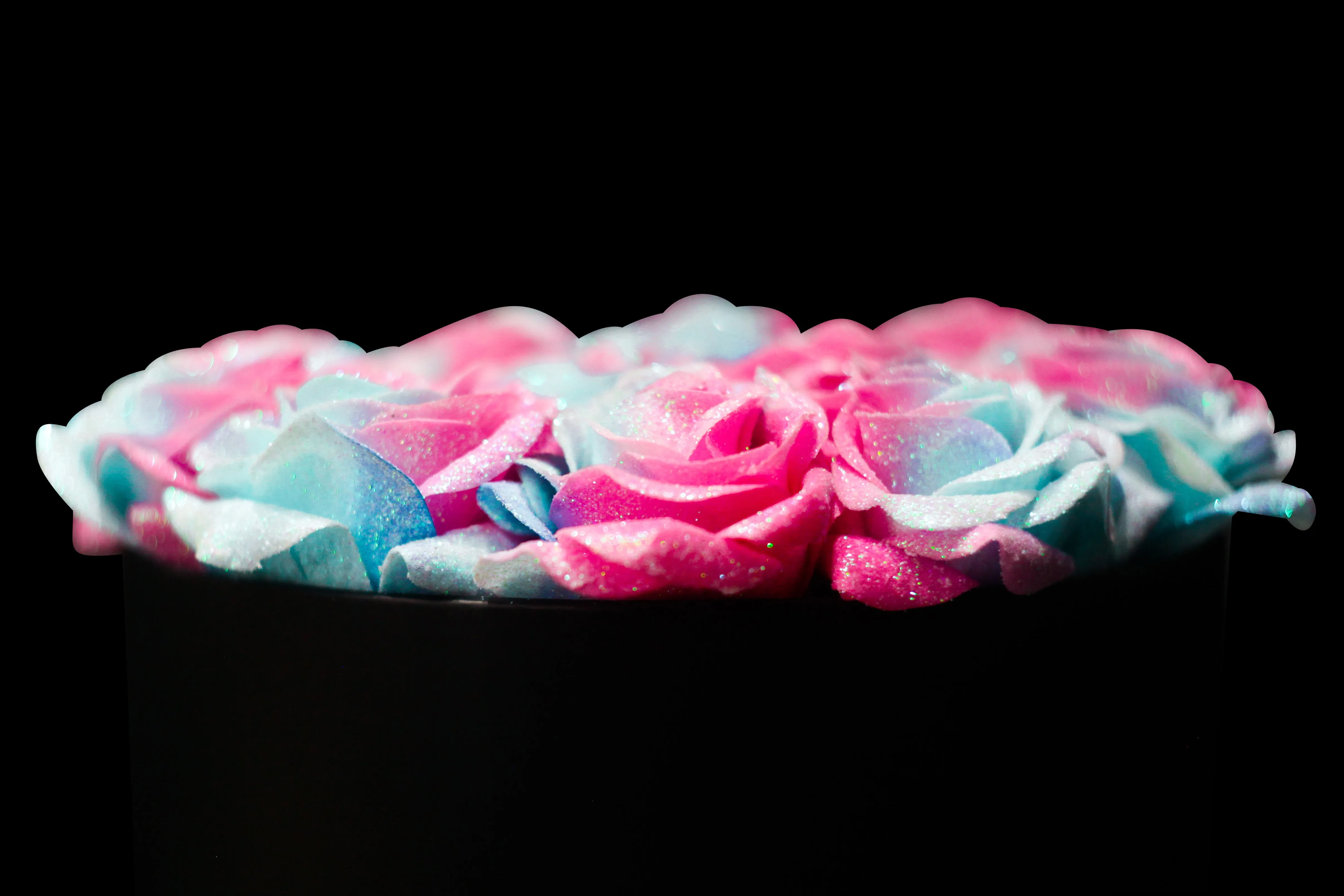 Bubblegum Glitter Roses - Black Box
