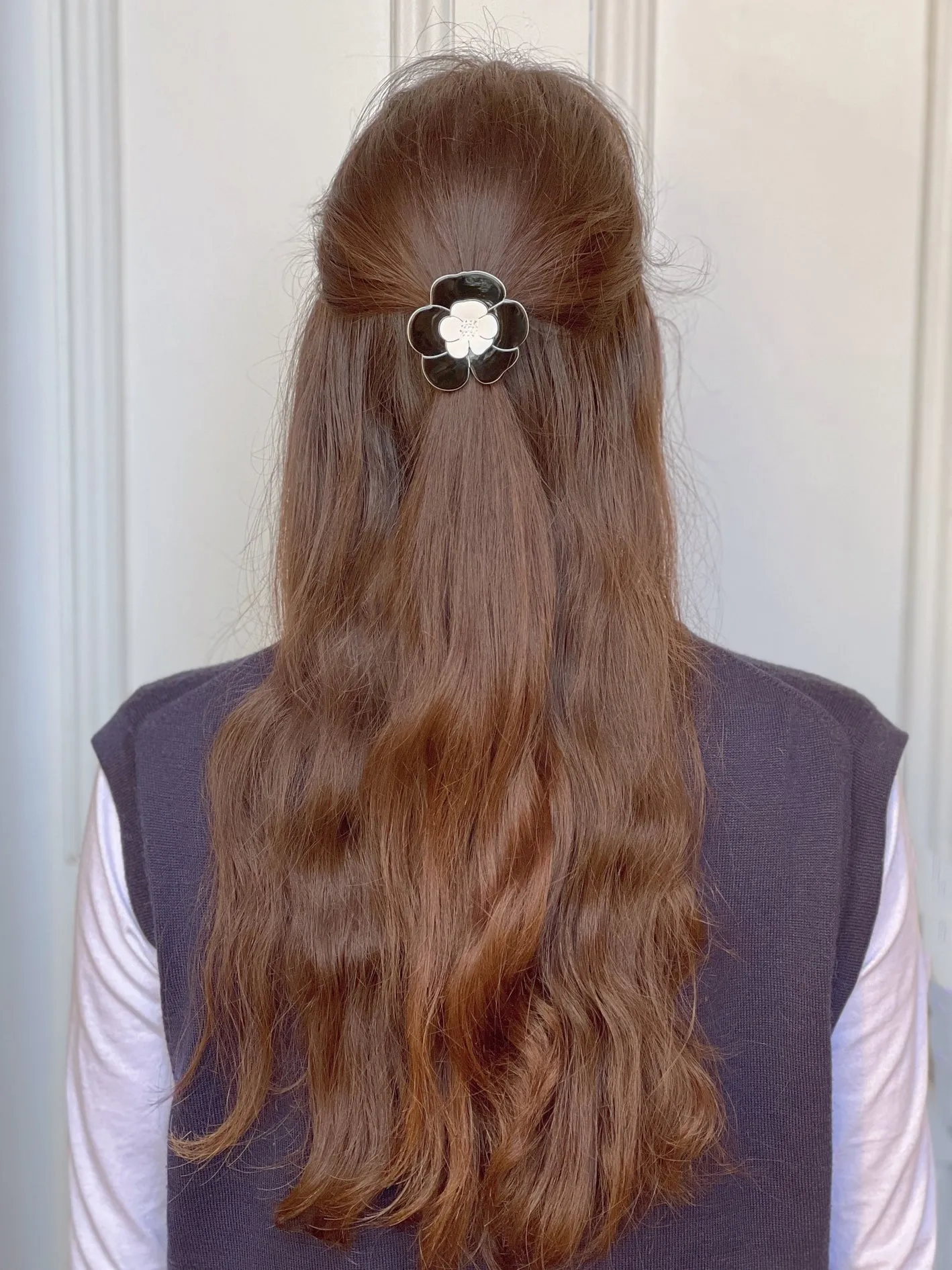 Camellia Black White Hair Tie