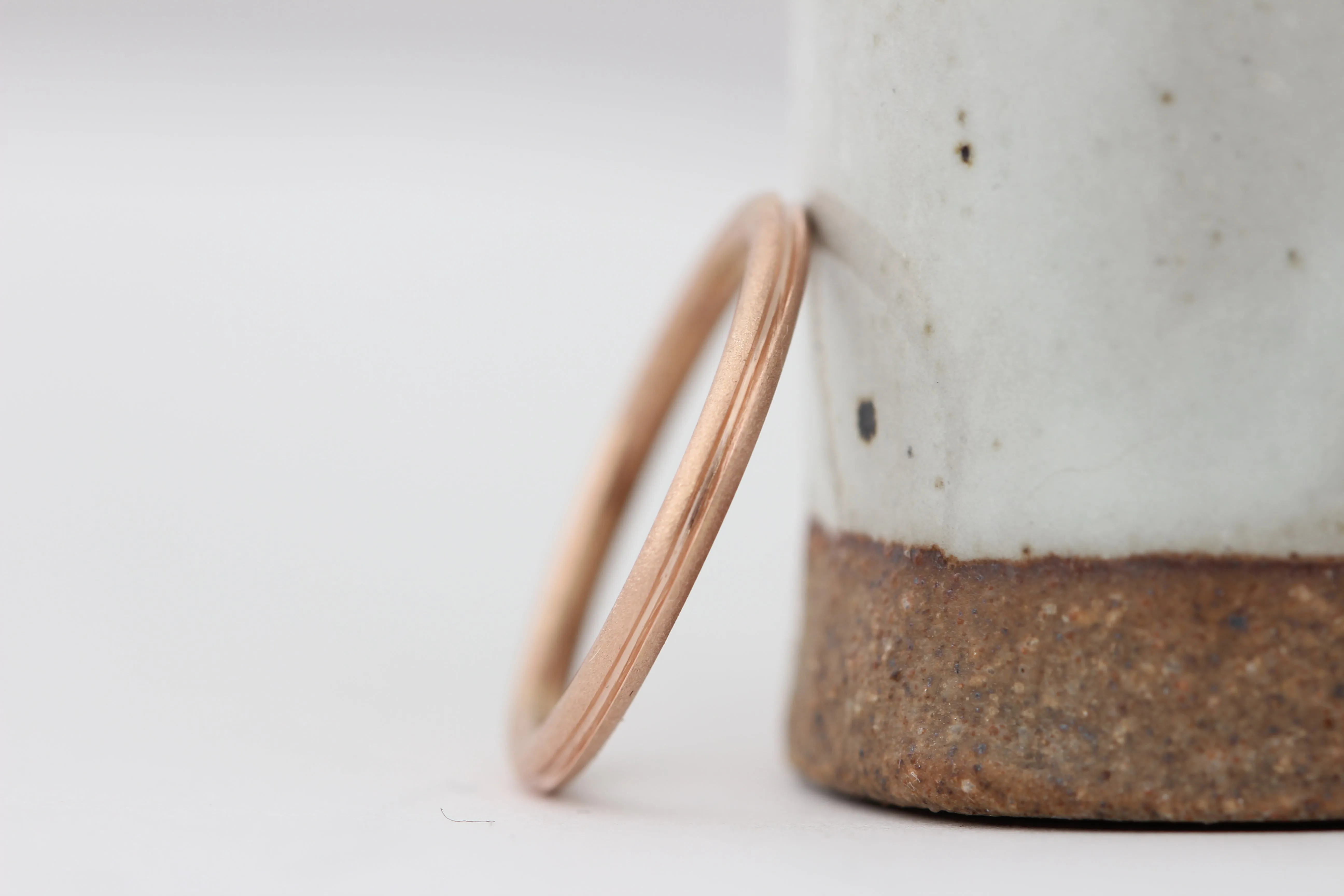 Caught In the Middle Ring - Rose