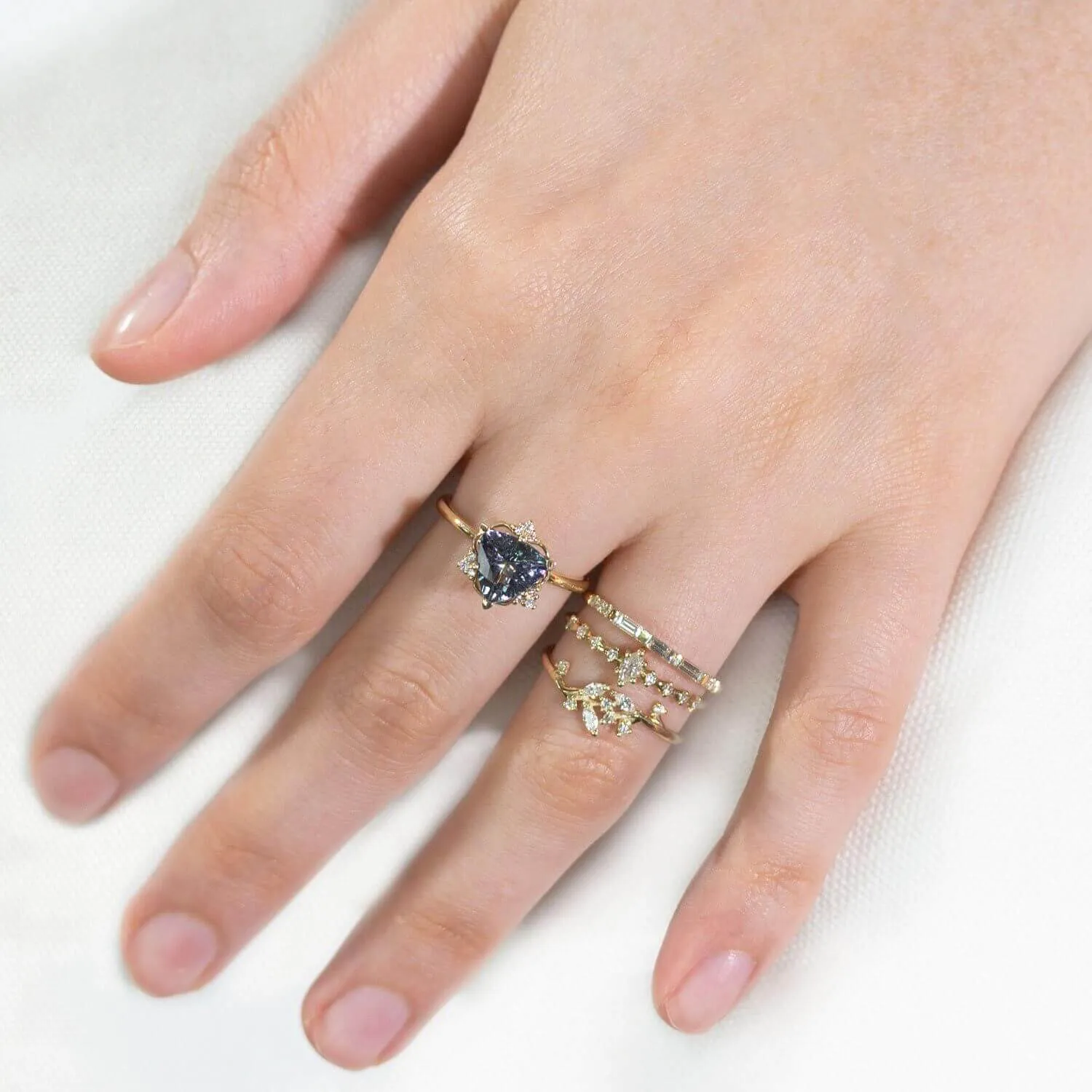 Dana Baguette diamond band