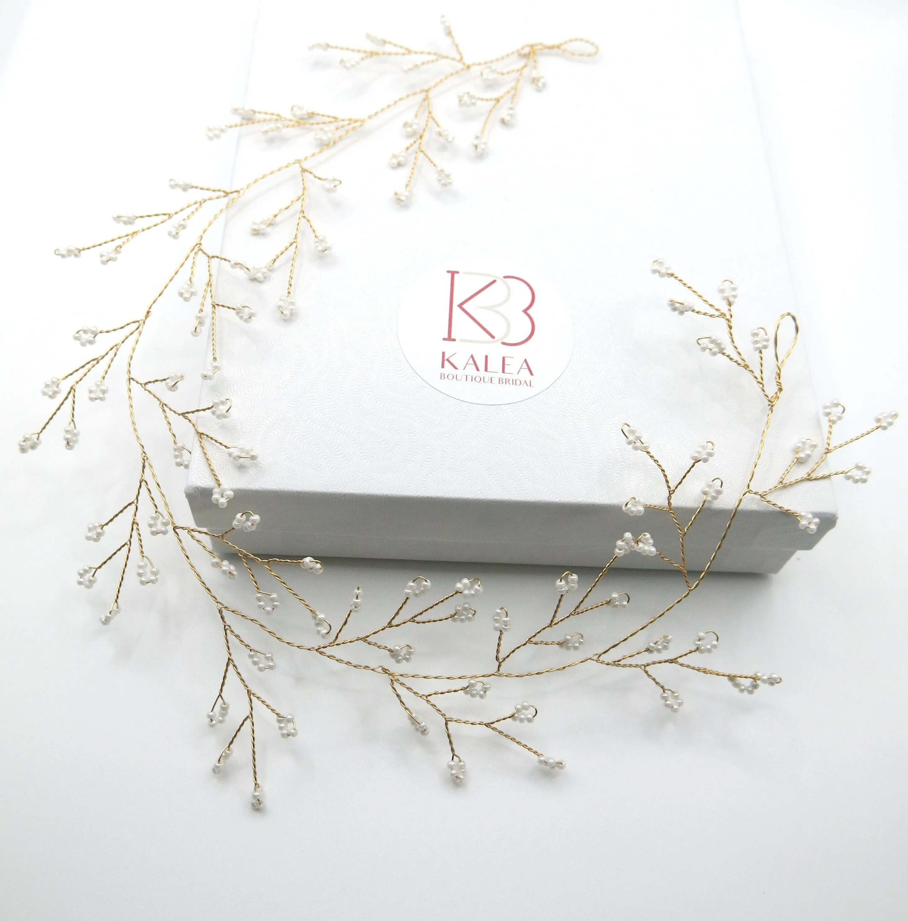 Delicate Wedding Hair Vine for Brides, Minimalist Gold Wire Headband, Elegant Bridal Headband Hair Garland