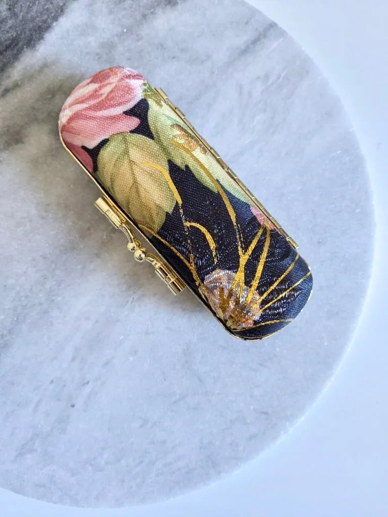 Elegant Bobby Pin Holder with Gold Bobby Pins – Luxury Hair Accessory Organizer