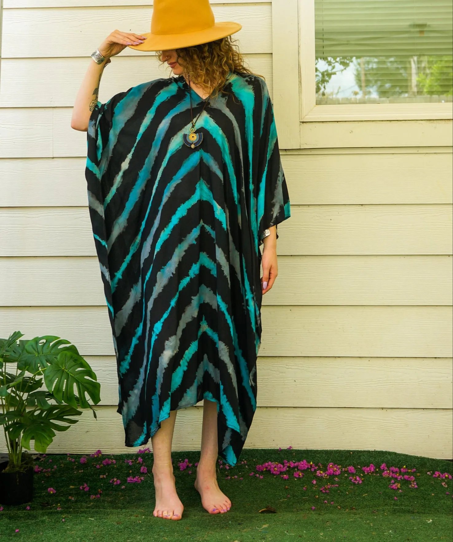 Emerald Wave Tie-Dye Kaftan