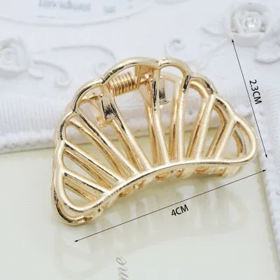 Golden Geometric Hair Claws with a Cute Touch