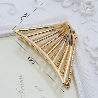 Golden Geometric Hair Claws with a Cute Touch