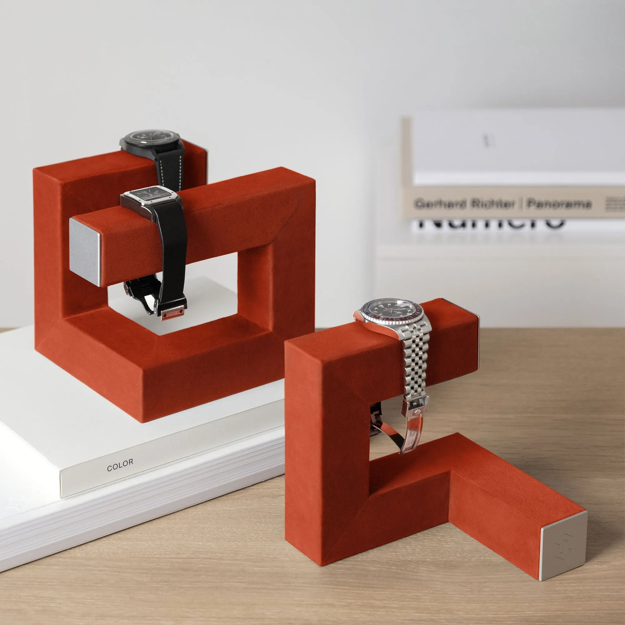 HUDSON 1 WATCH STAND - PIMENTO / GREY