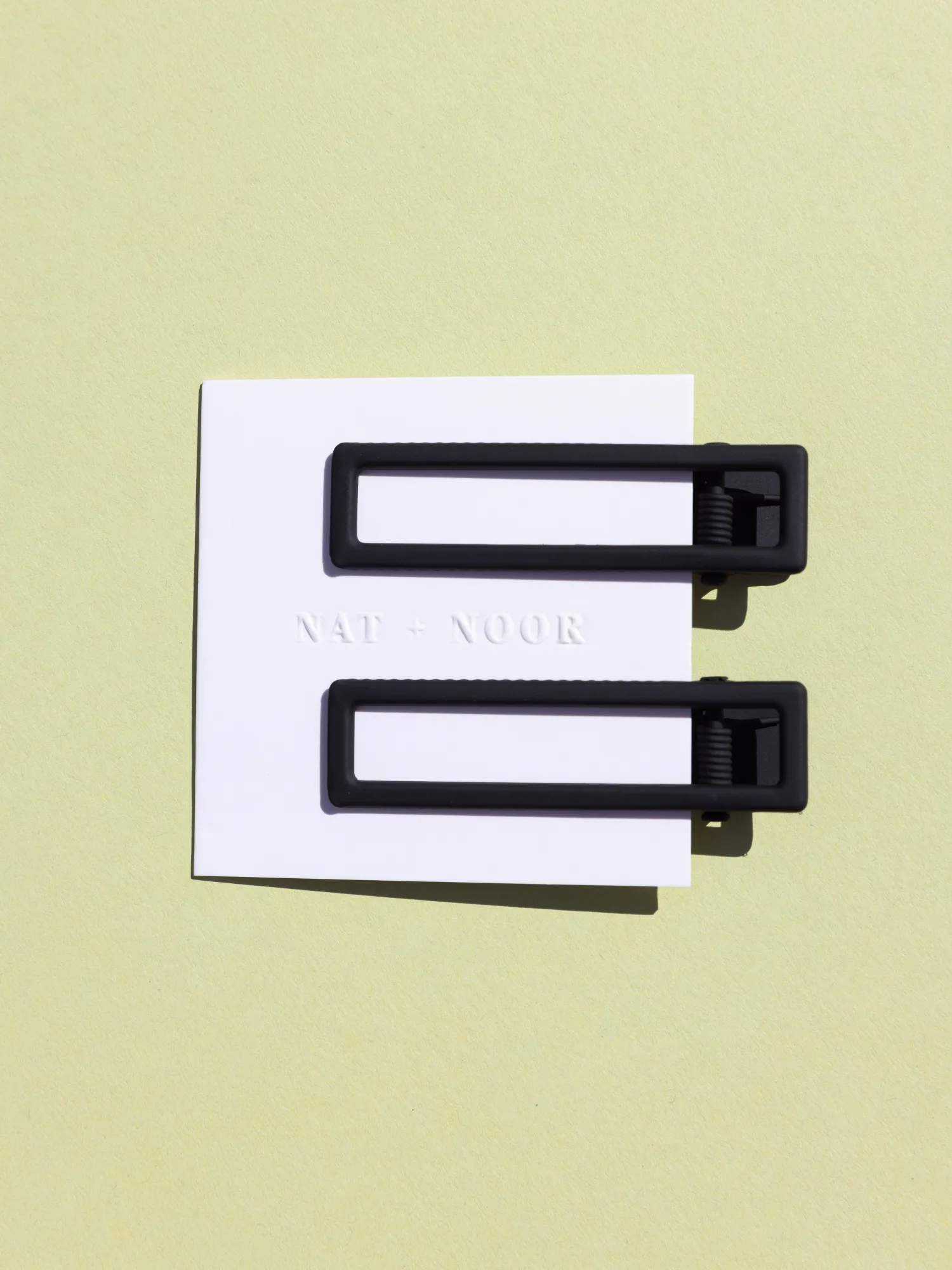 Lu Lu Hair Clip in Black