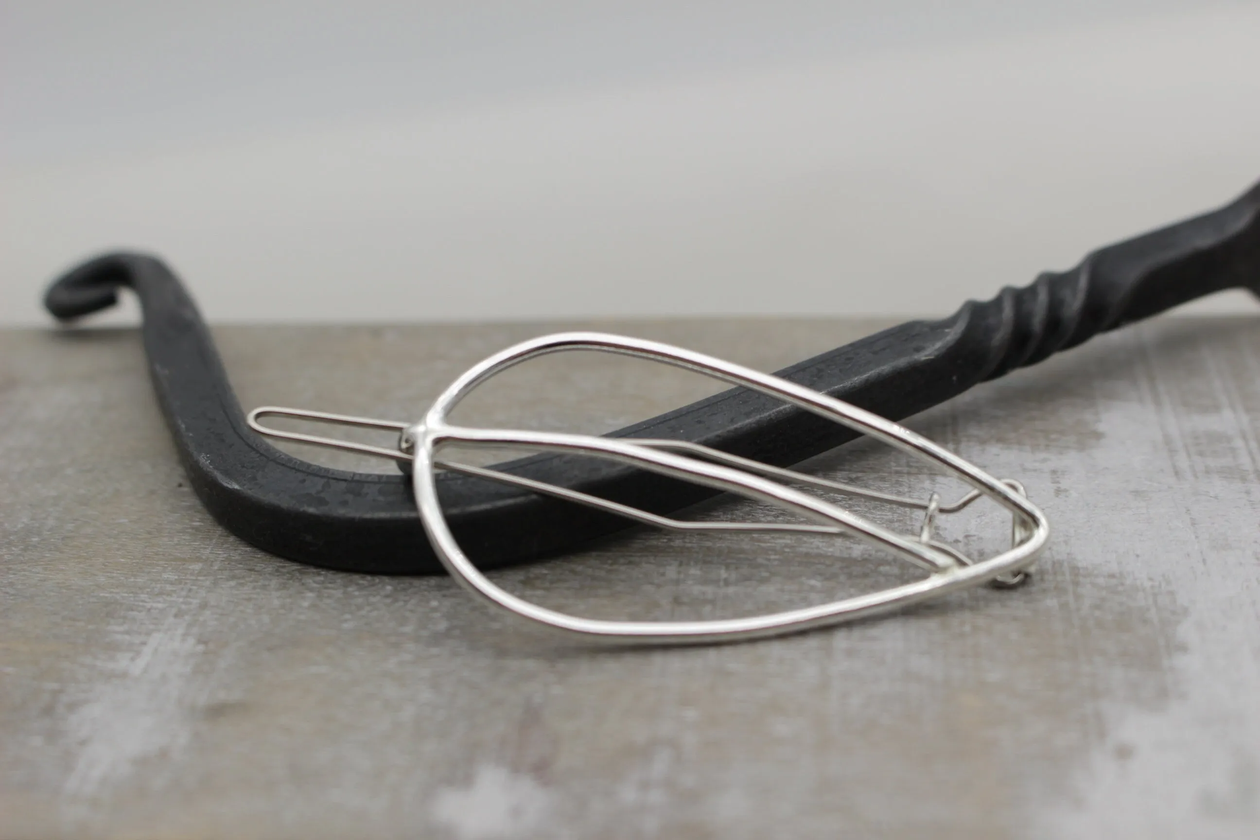 Medium Leaf barrette