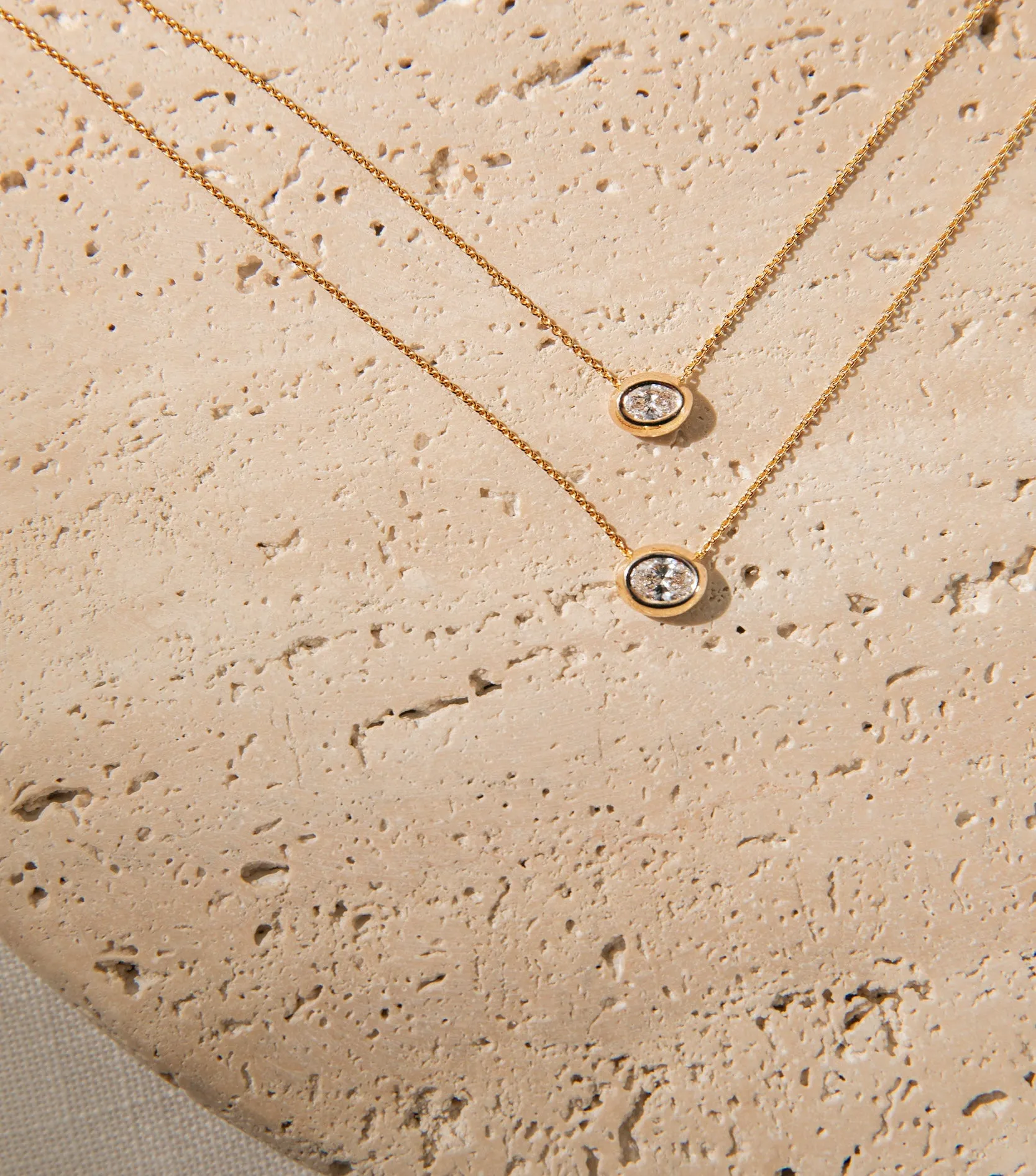 Medium Venus Pendant