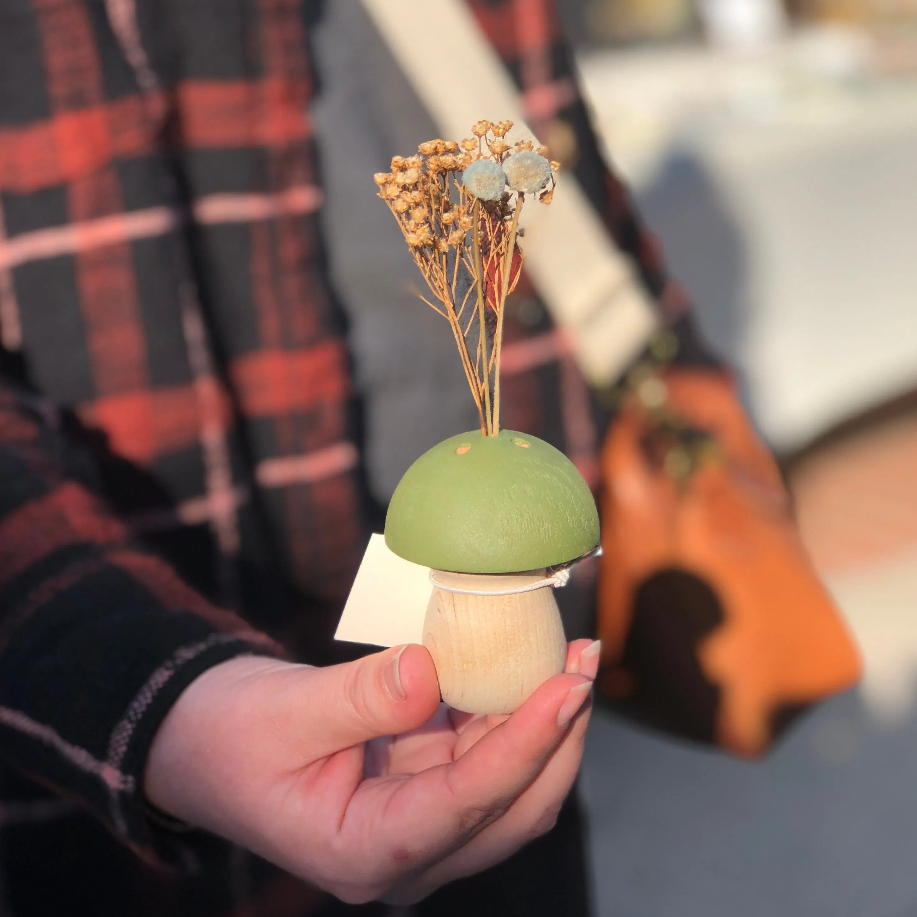 Mini Mushroom Vase - Bare Wood Base