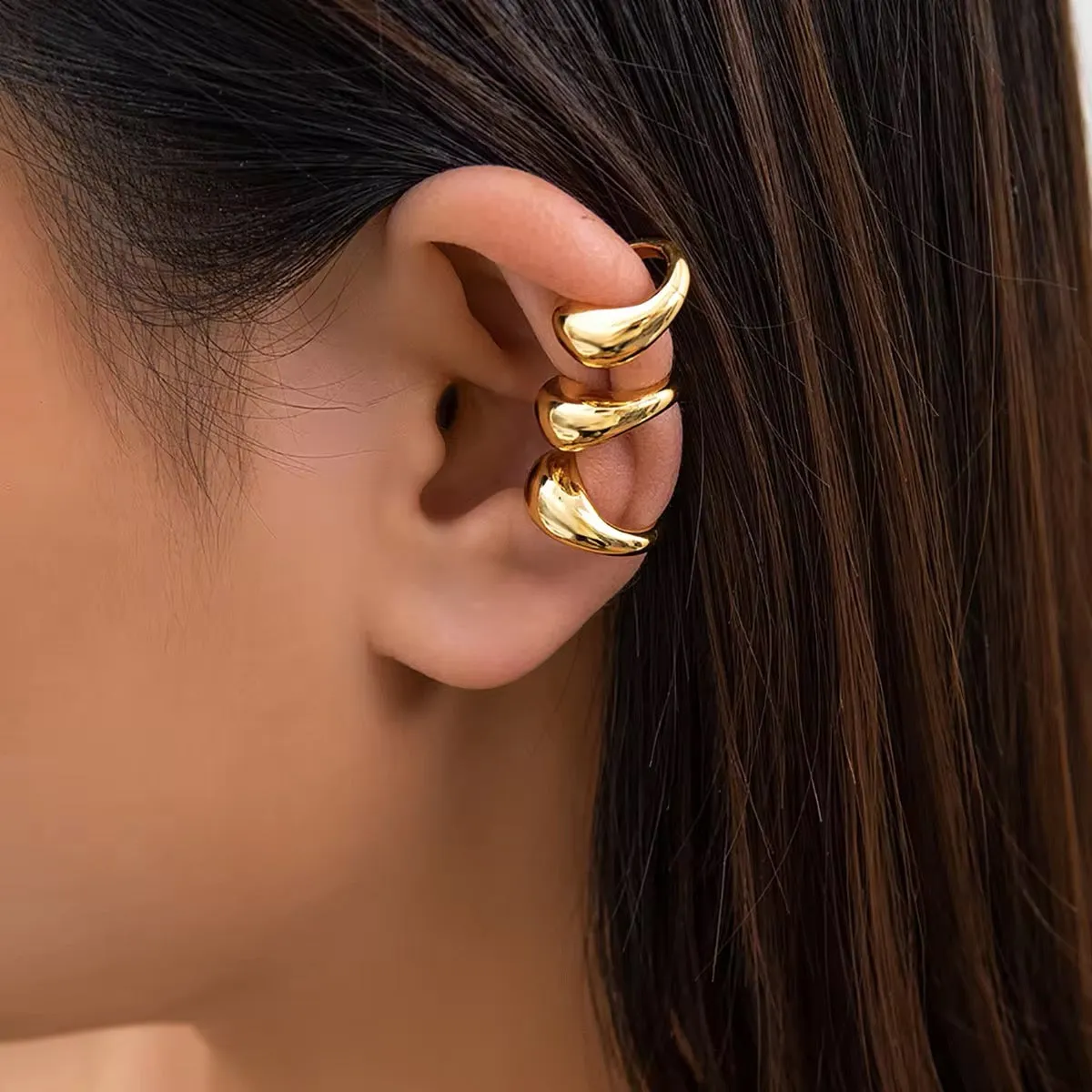 Minimalist Water Drop Half-Empty Clip Earring