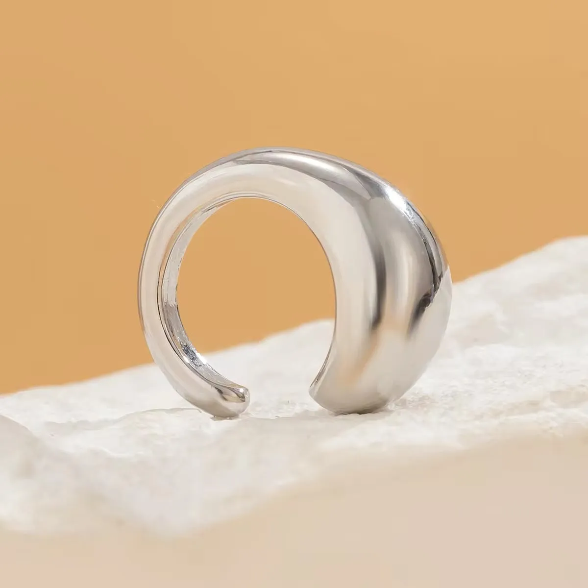 Minimalist Water Drop Half-Empty Clip Earring