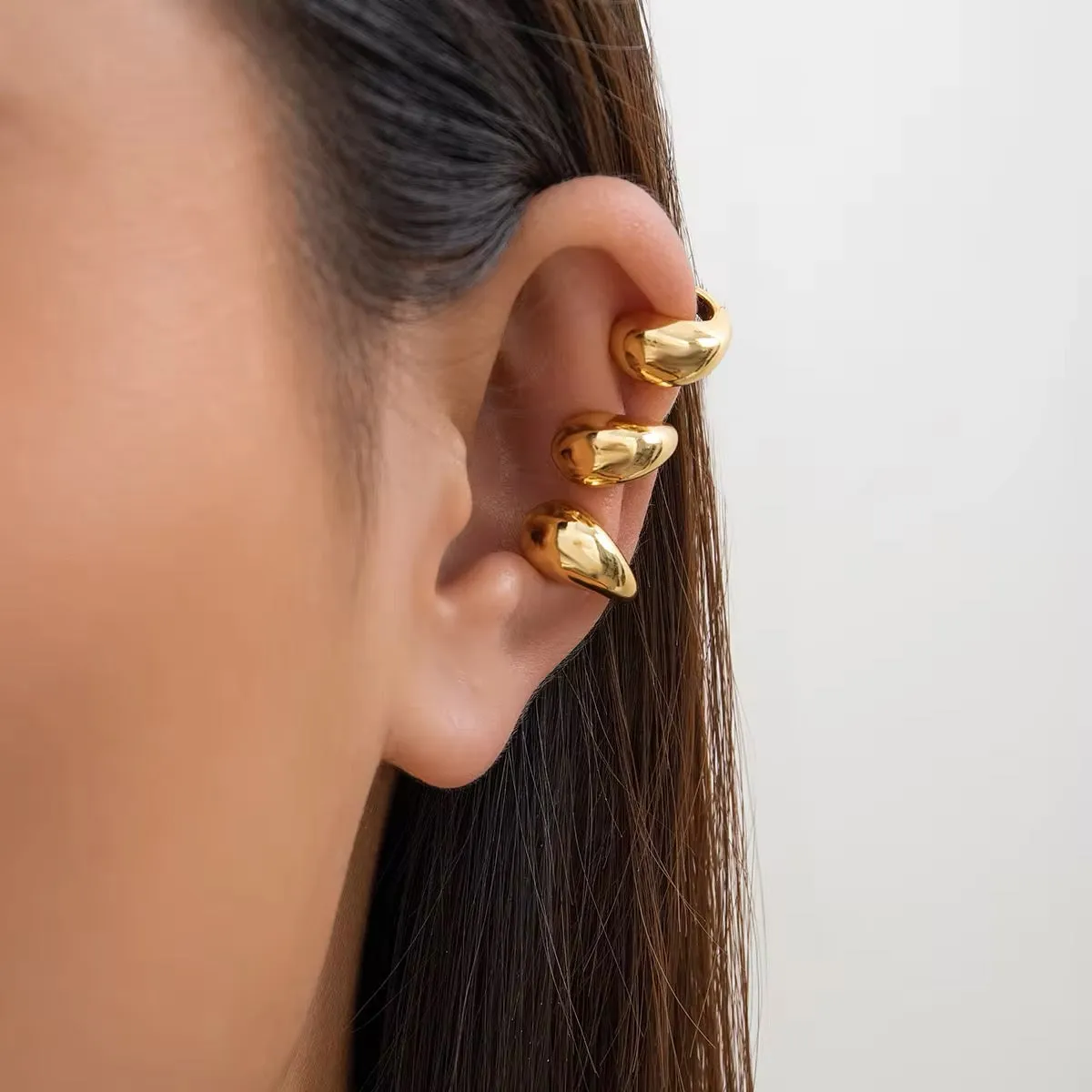 Minimalist Water Drop Half-Empty Clip Earring