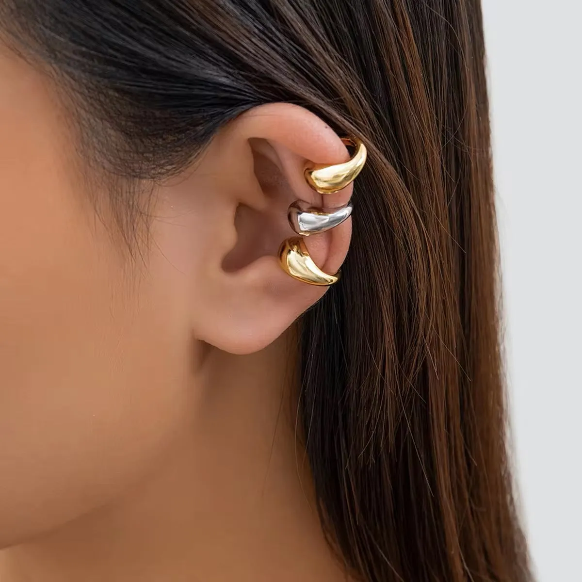 Minimalist Water Drop Half-Empty Clip Earring