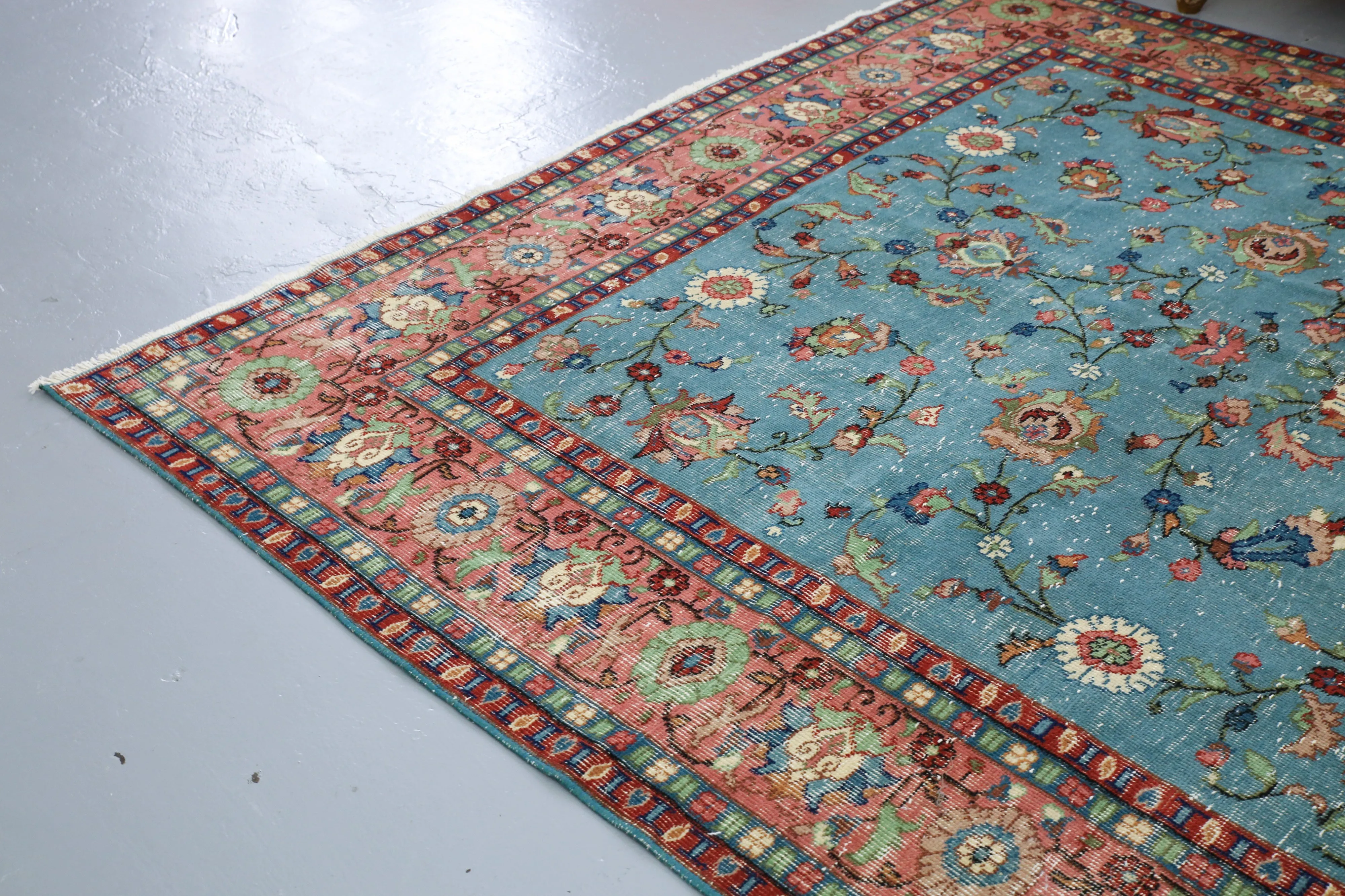 Old Isparta Rug 6.3ftx8.8ft