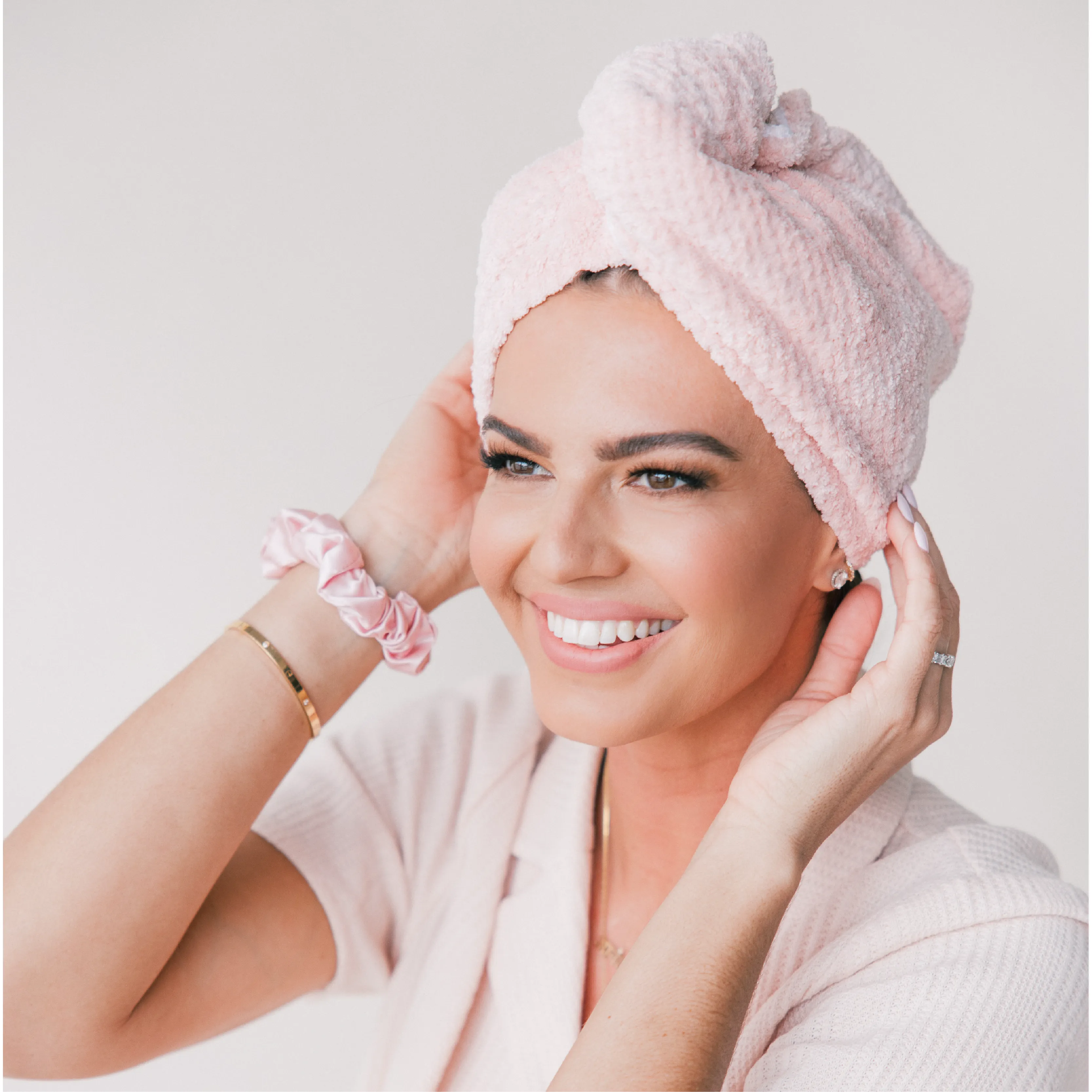One Time Offer: Luxury Hair Towel 20%