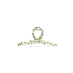 Pearl Hair Claw Clip