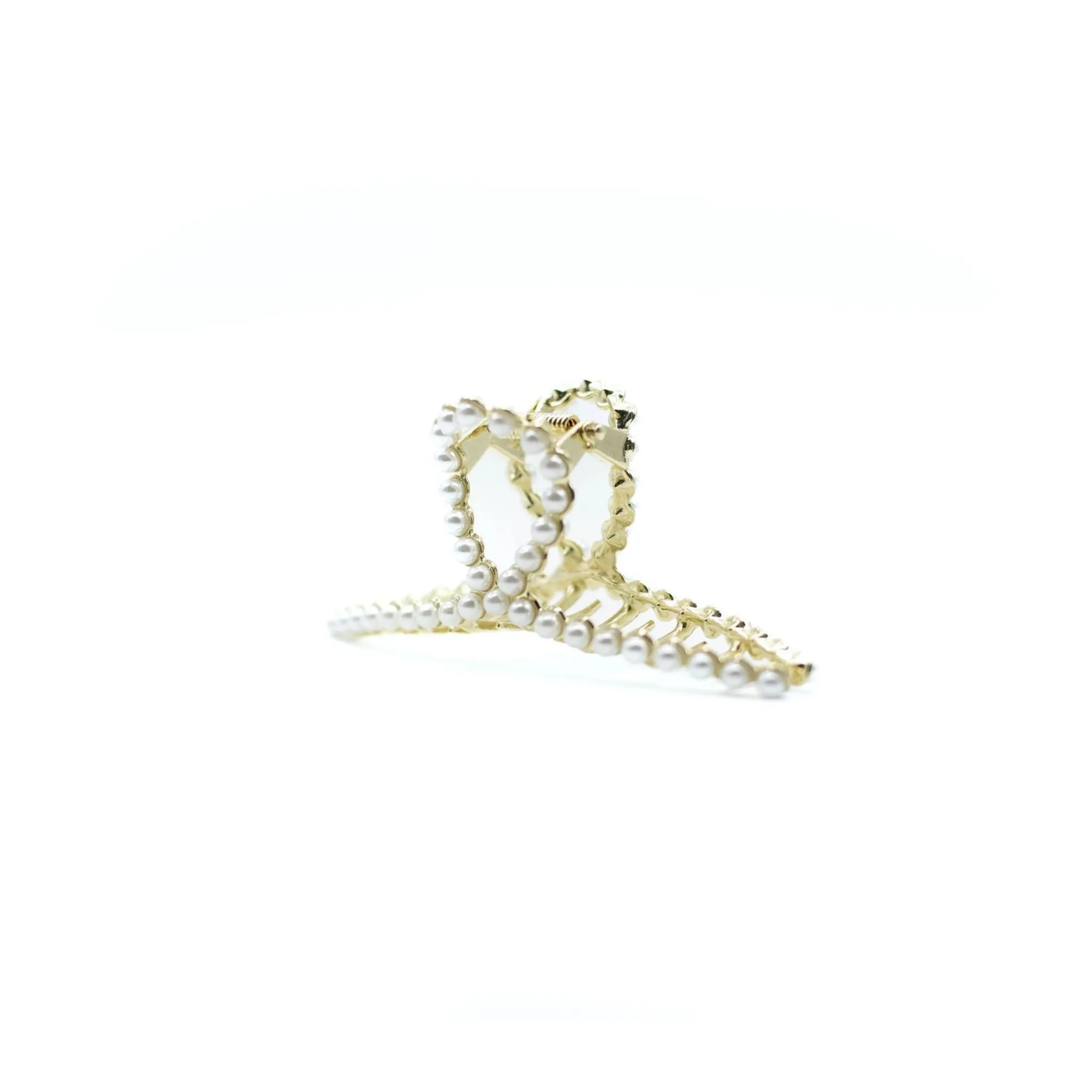 Pearl Hair Claw Clip