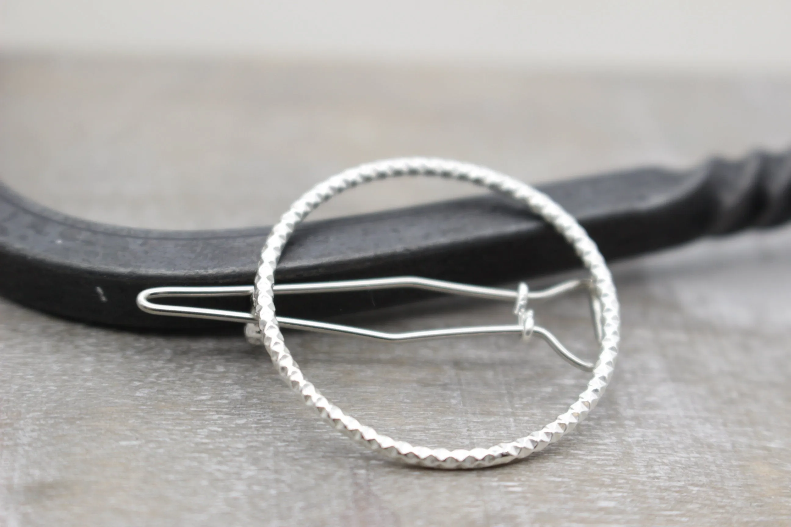 Petite Circle Barrette