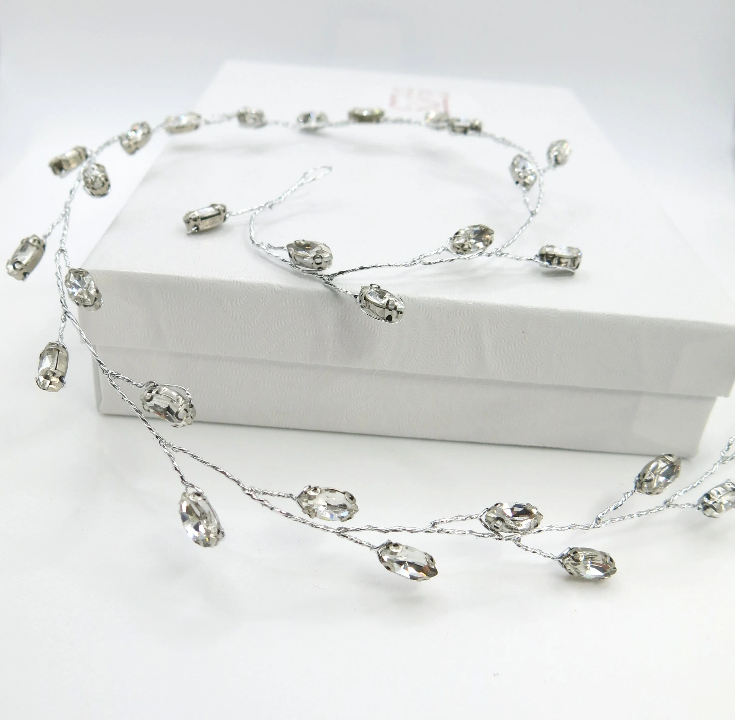 Rhinestone Gem Wire Hair Vine, Minimalist Crystal Wire Wedding Headband, Bridal Crystal Hair Wire Head Wreath