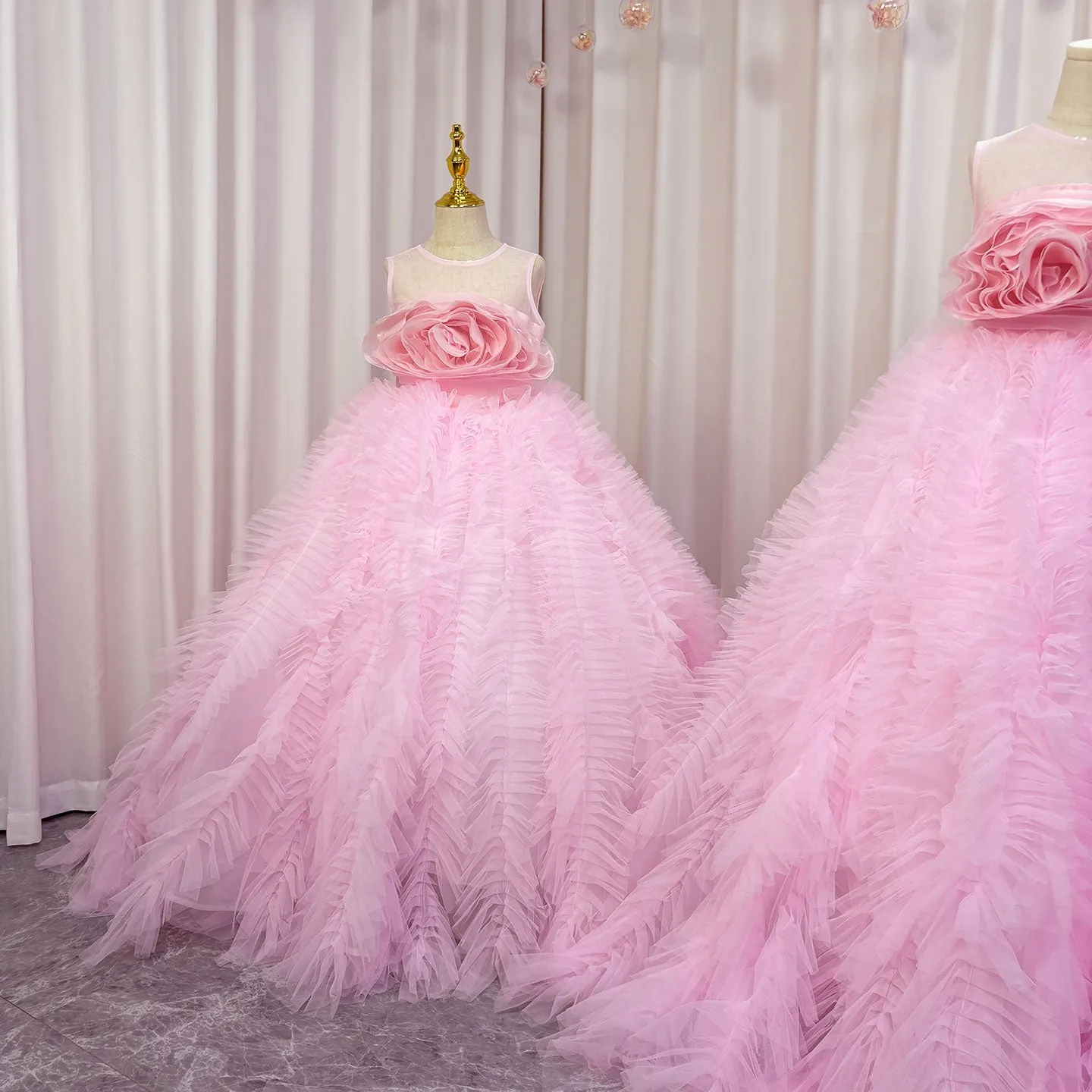 Roycebridal Luxury Pink Girl Dress Handmade Flowers Kids Princess Birthday Wedding Party Children Holy Communion Gown 2025 J039