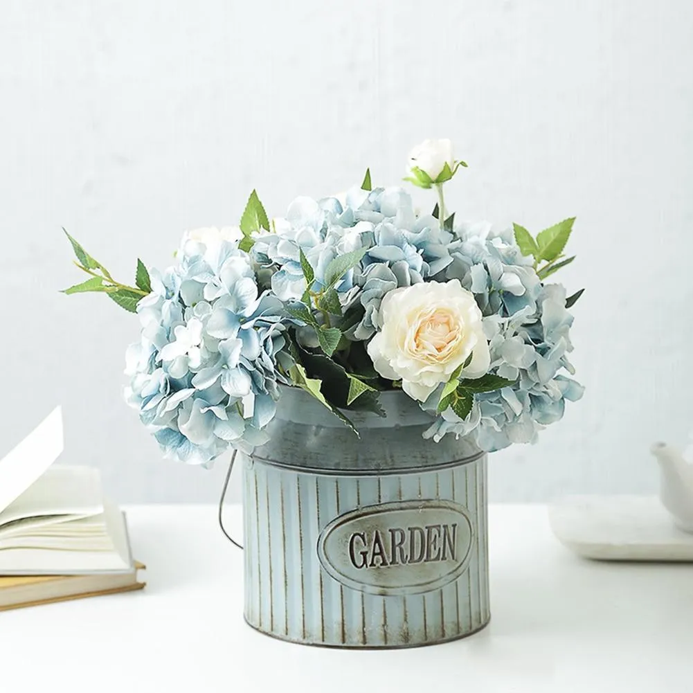 Rural Style Iron Pitcher with Antique Finish Metal Flower Pot