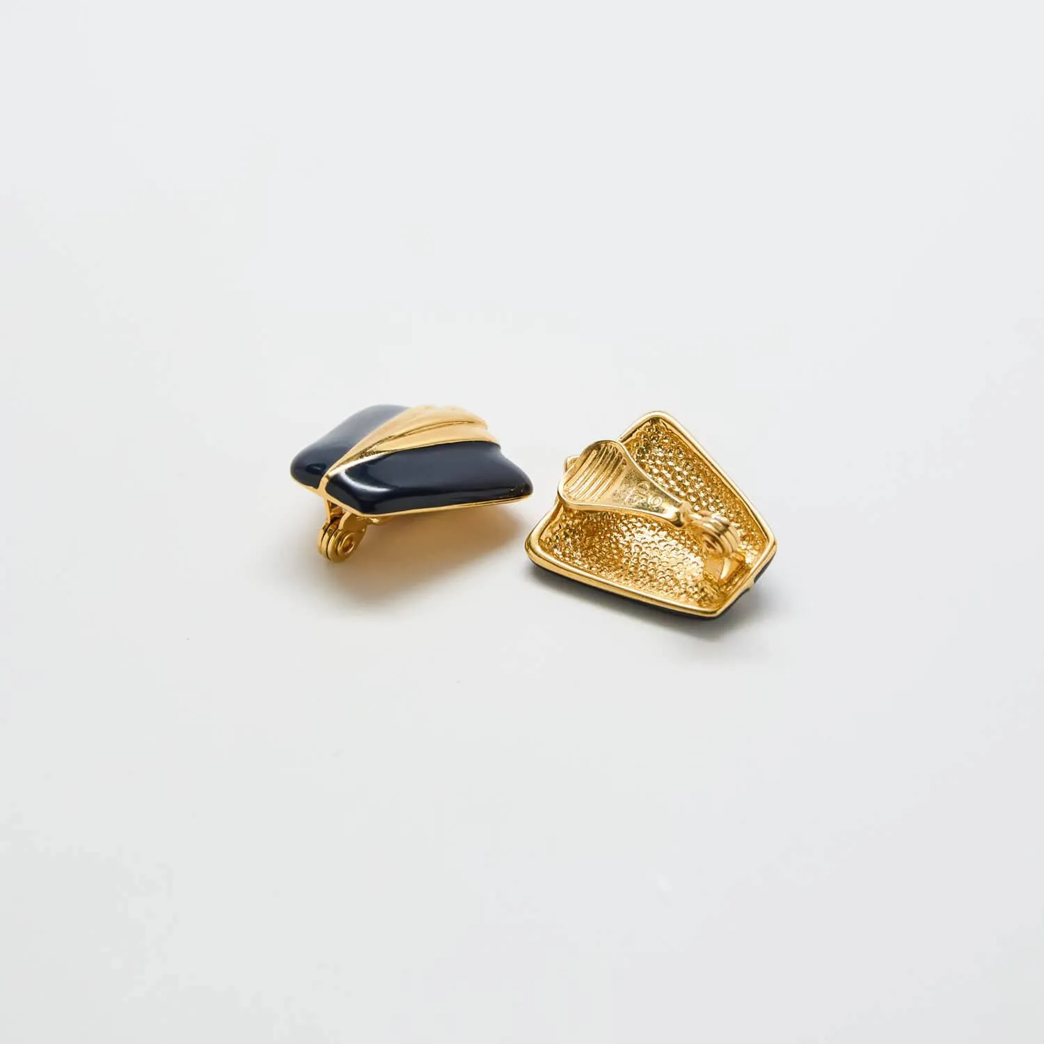 Vintage GJD Black and Gold Earrings