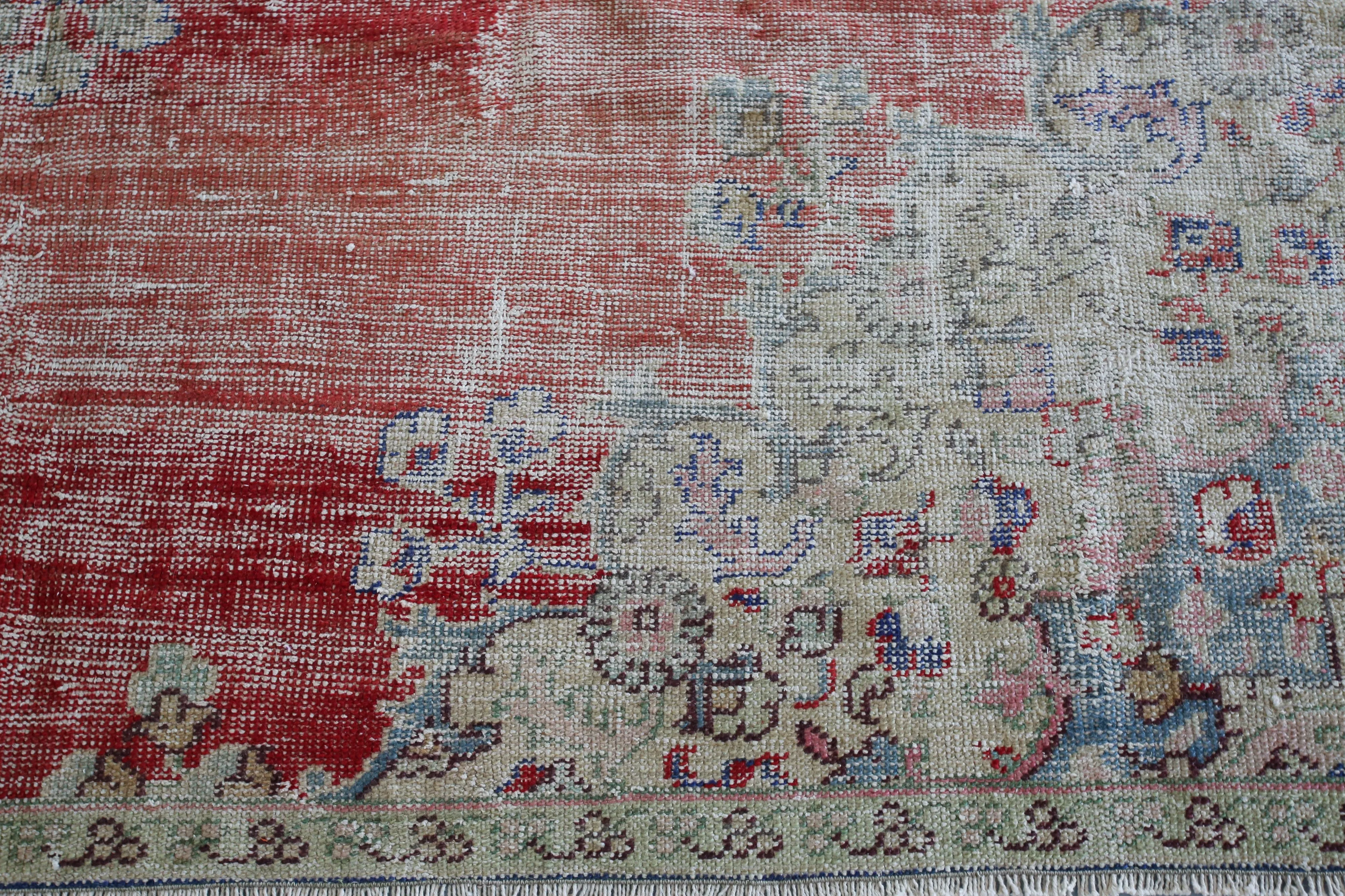 Vintage Isparta Rug 7.3ftx9ft