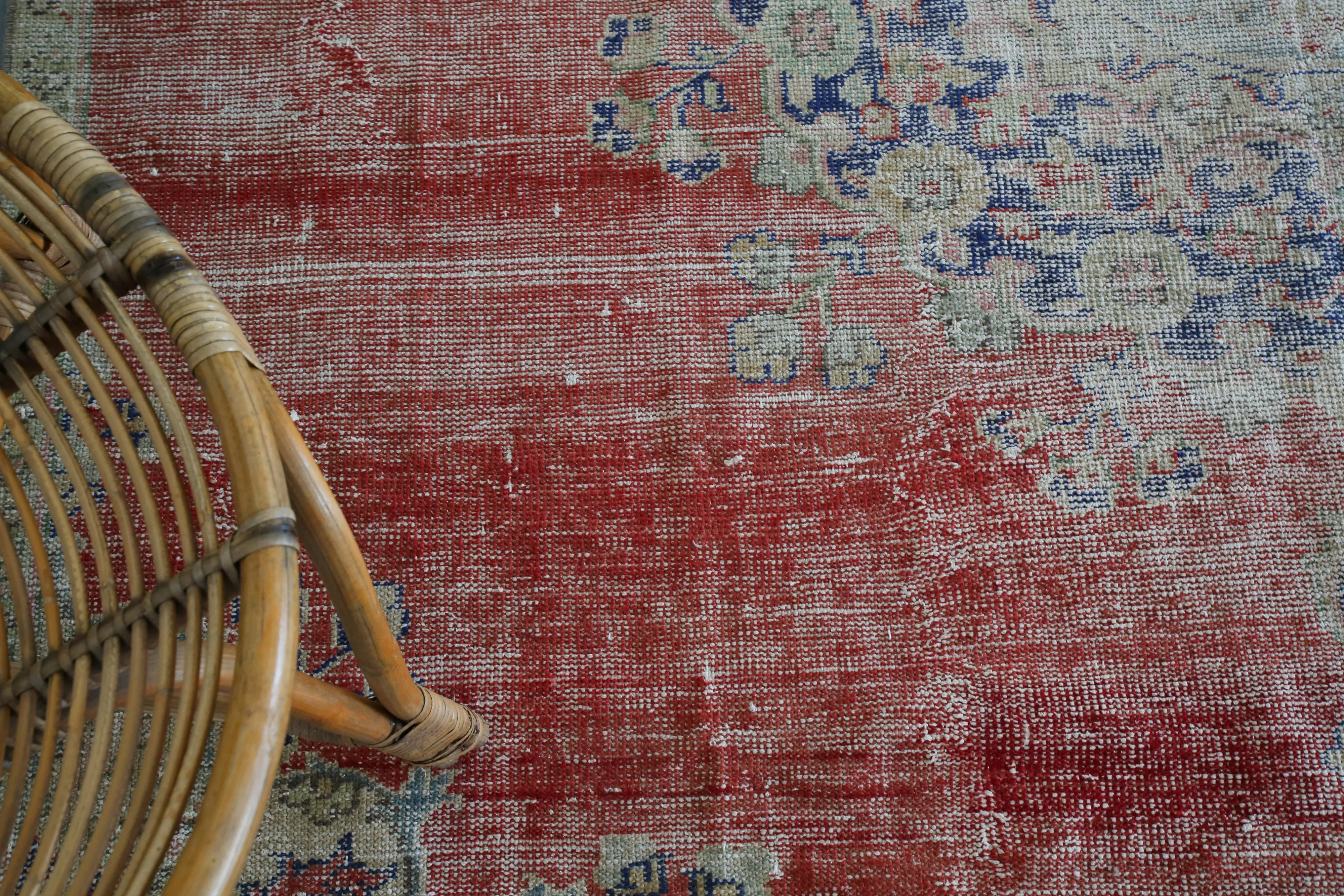 Vintage Isparta Rug 7.3ftx9ft
