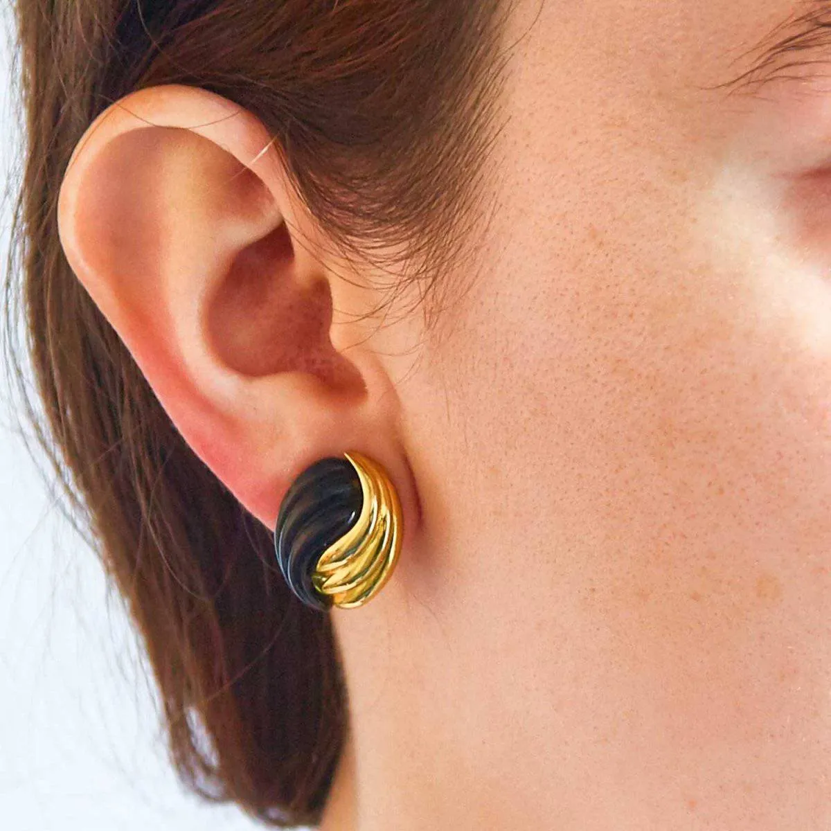 Vintage Monet Black and Gold Swirl Earrings