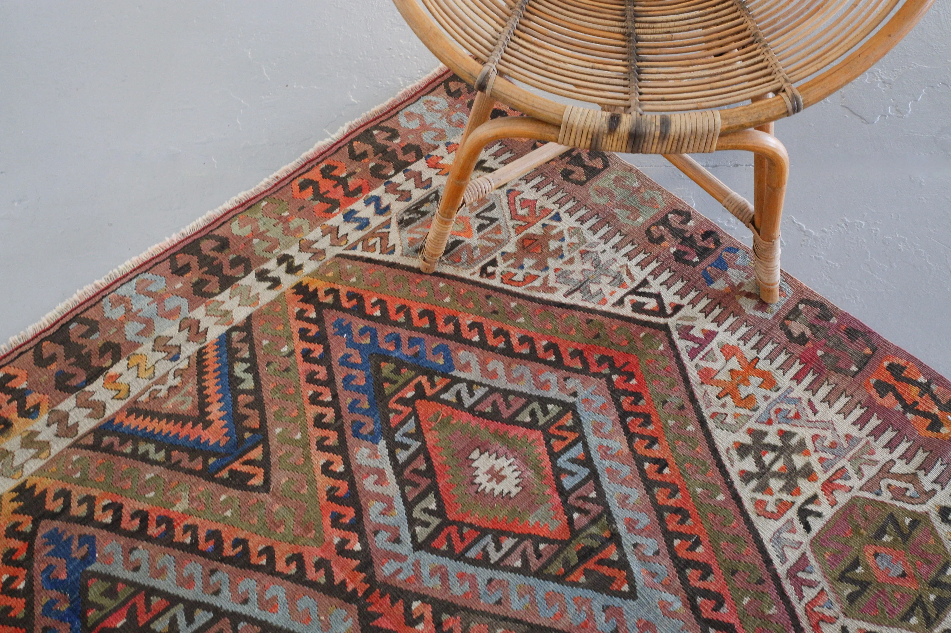 Vintage Turkish Fethiye Kilim Rug 5'x9'5"